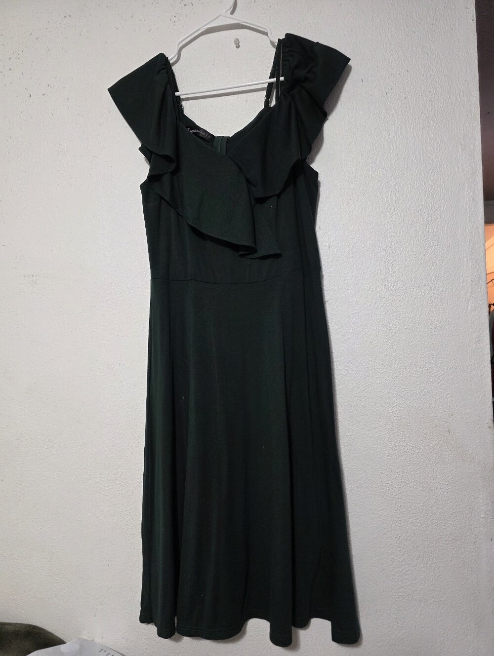 Dark Green Ruffled Midi Dress with One-Shoulder Detail